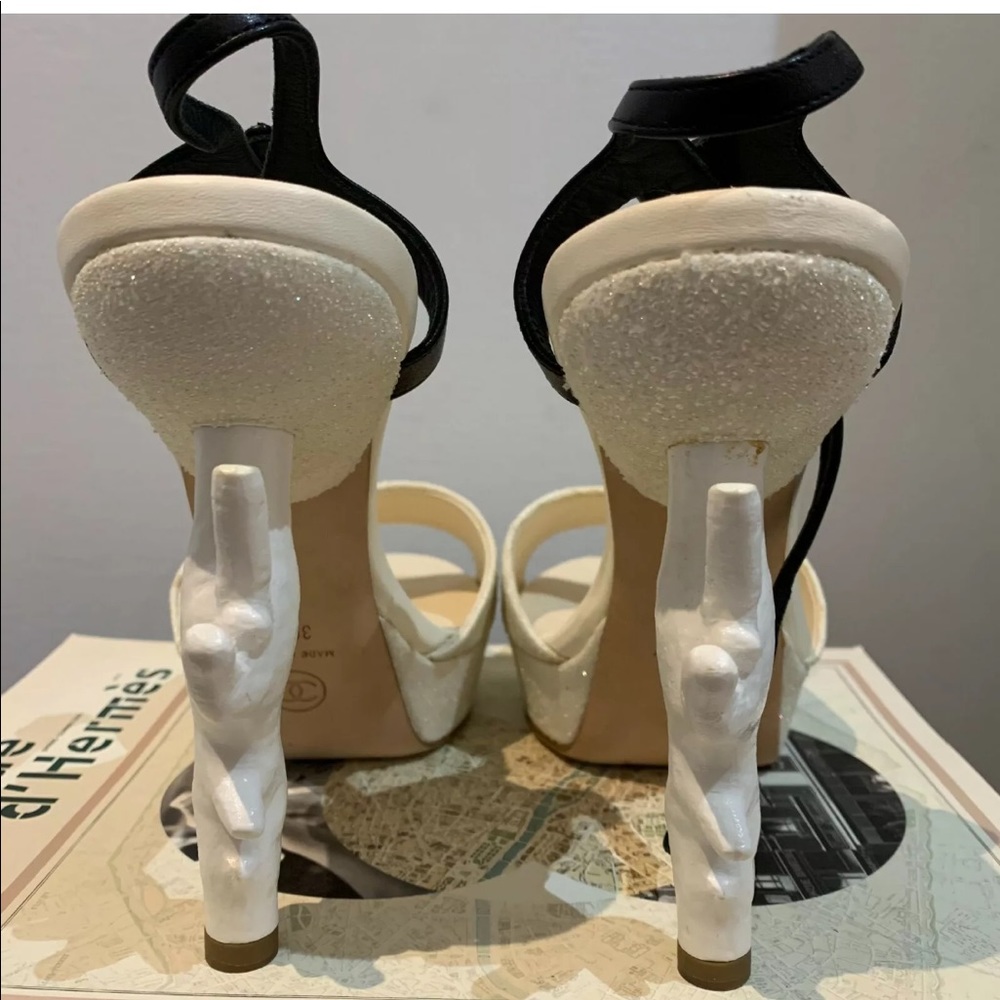 CHANEL 12P Coral Heel Sandals Sz39.5 New with Box - Picture 6 of 12